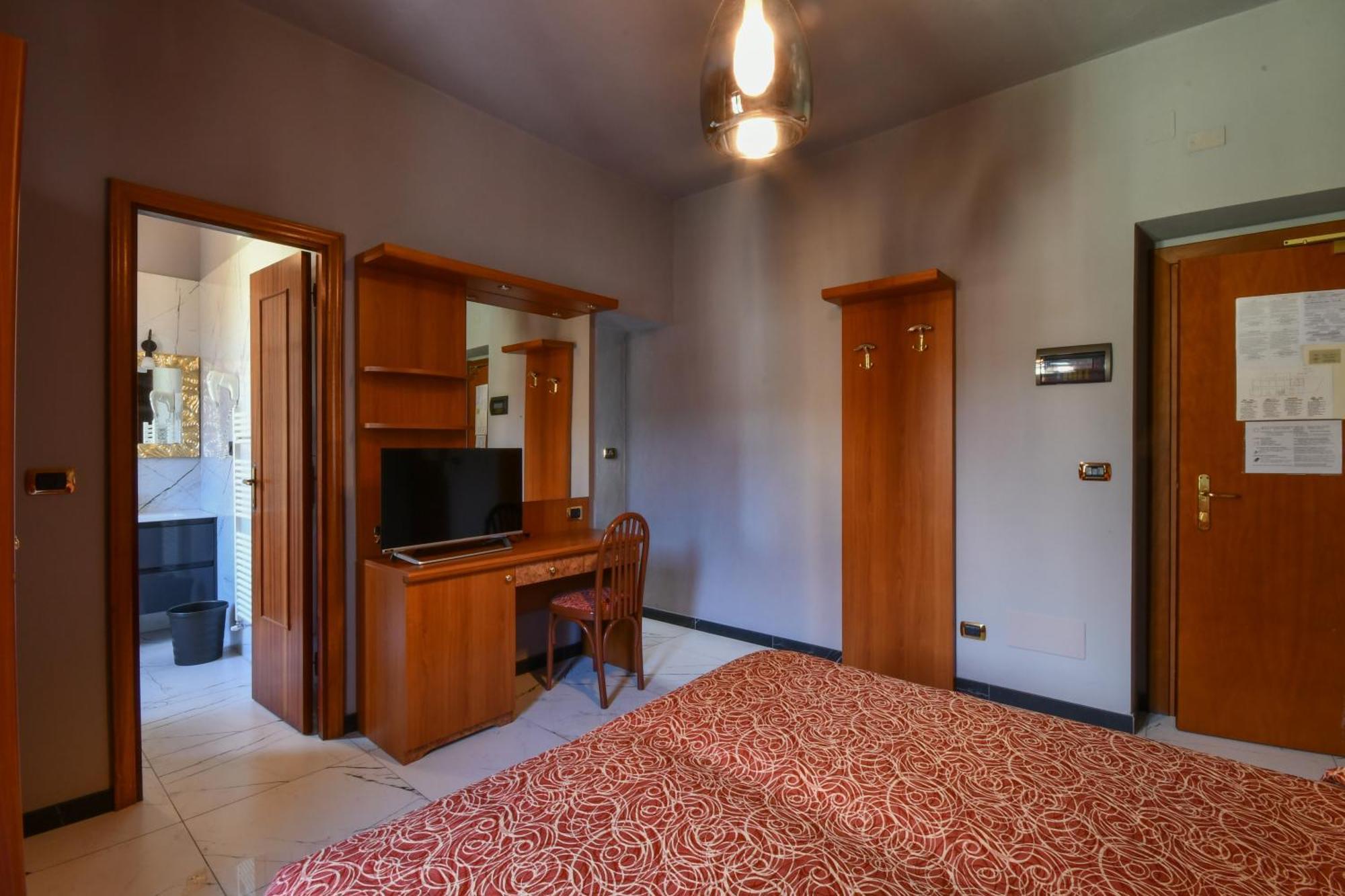 Hotel Residence Paradiso モネーリア 部屋 写真