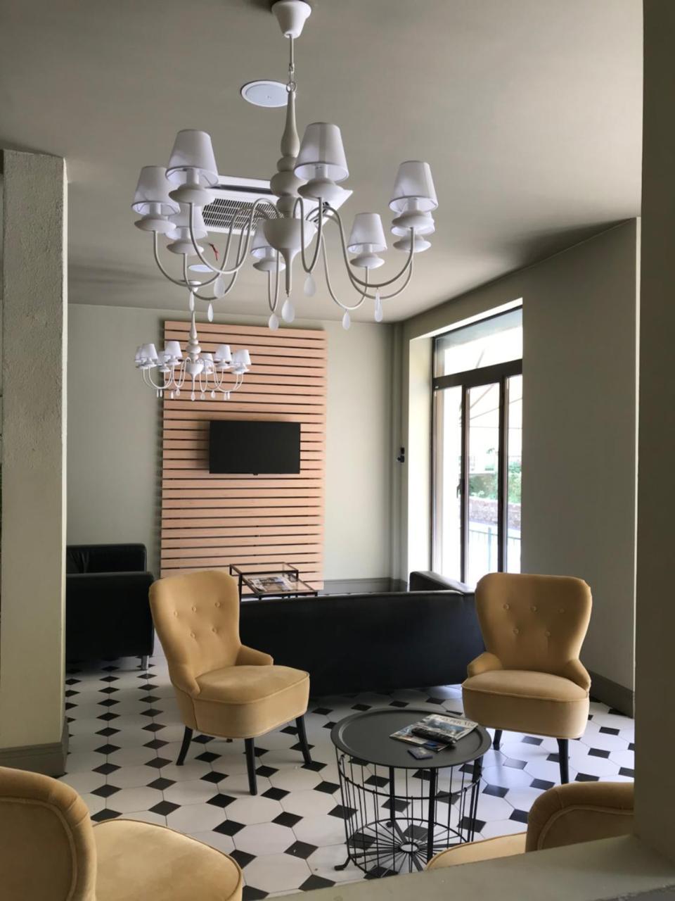 Hotel Residence Paradiso モネーリア エクステリア 写真