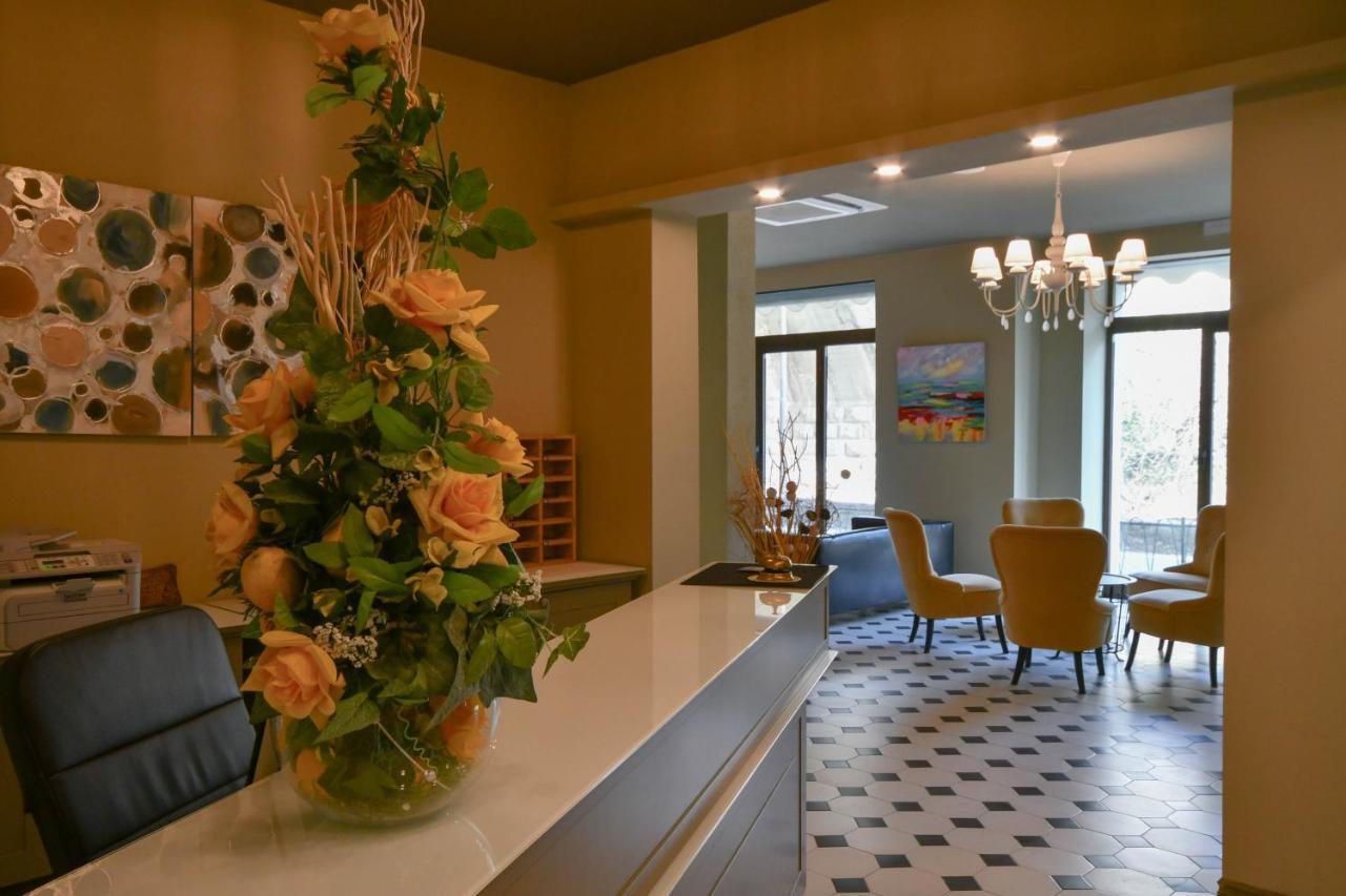 Hotel Residence Paradiso モネーリア エクステリア 写真